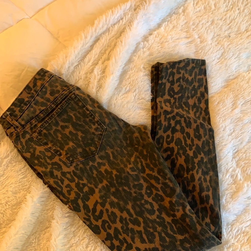 Joe’s Cheetah Jean Size 31